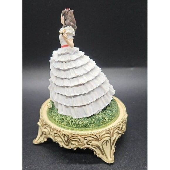 Turner Entertainment "Scarlett's Heritage" Gone With The Wind Figurine - Picture 3 of 5